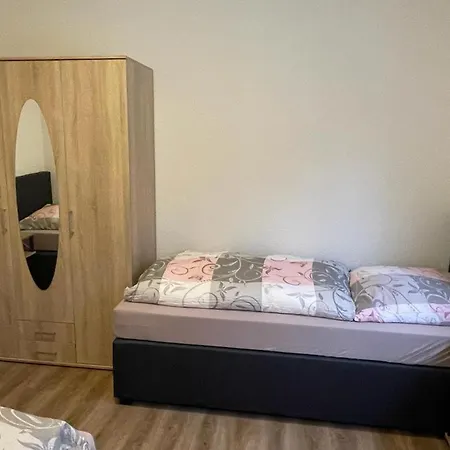 Weibertreu וויינסברג