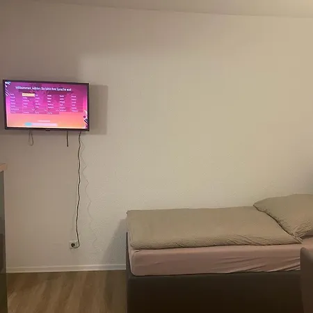 Modern 3*